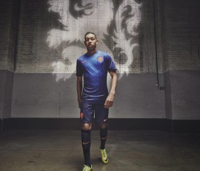 葡媒曝哲凯赖什暂返里斯本处理私人事务，球迷猜测转会动向再升温