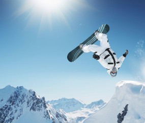 勇士致命失误葬送好局 全场16次失误差点改写季后赛走势