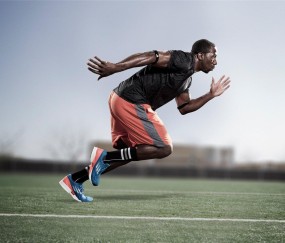 U23男足半场战术引热议，安东尼奥式苟着踢再成焦点，务实哲学能否续写结果传奇？