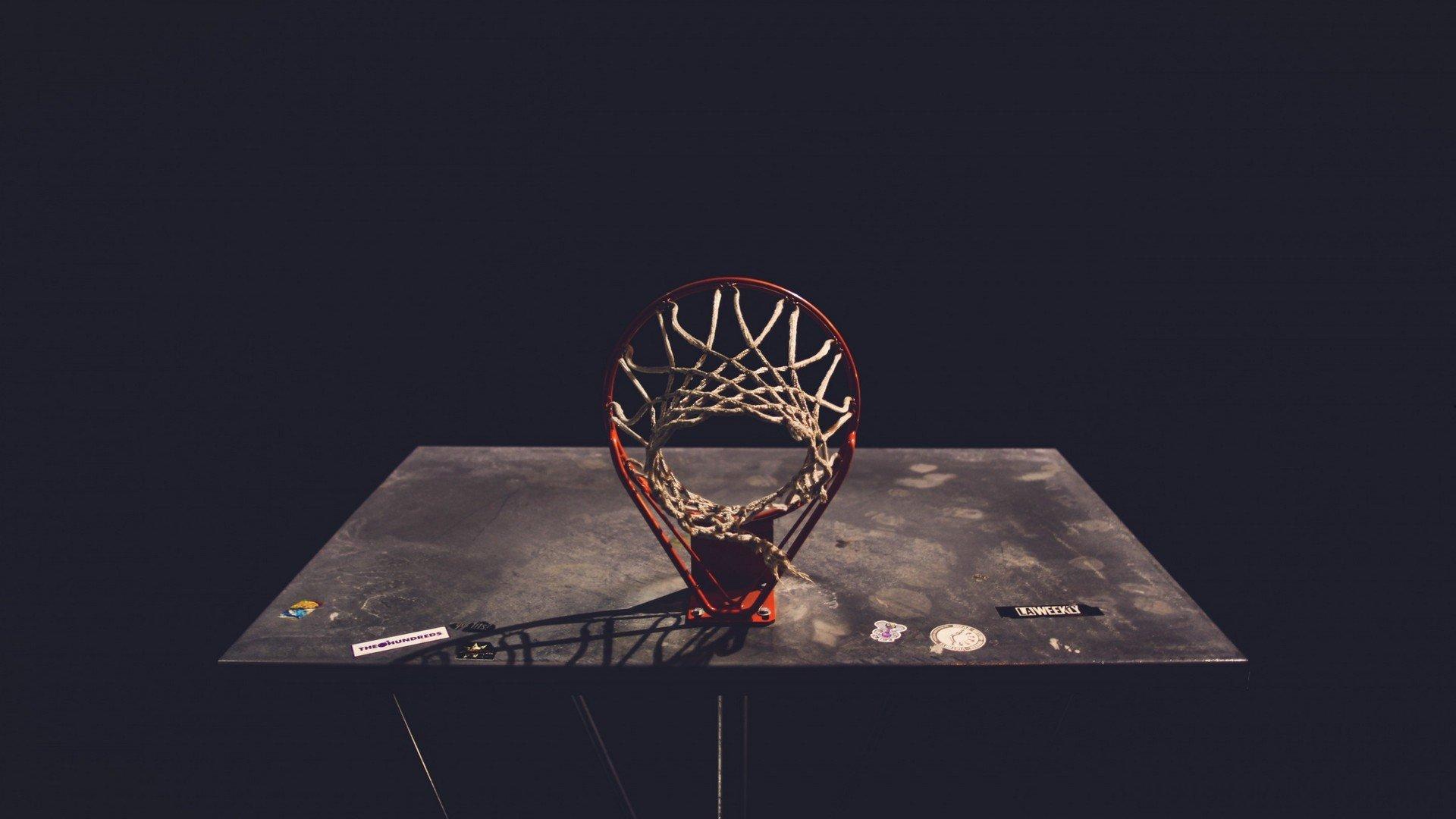 图赫尔盛赞凯恩，他是我合作过的最佳前锋，并坦言参加世界杯是童年的梦想